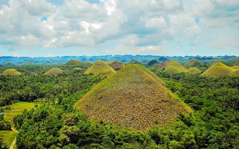 Шоколадные холмы, Филиппины (фото и видео)