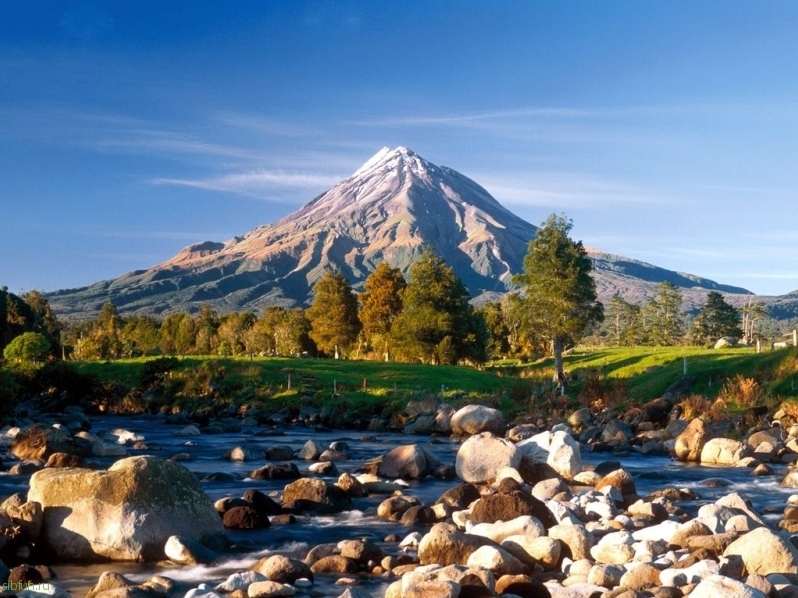 Гора Таранаки - вулкан в Новой Зеландии