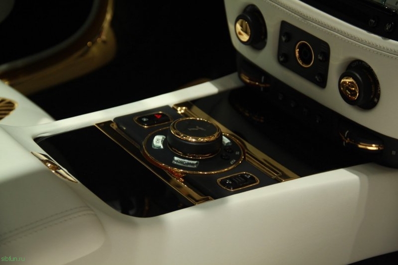 Женевский автосалон 2016: Rolls-Royce Wraith Palm Edition 999 от Mansory