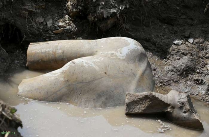 Обнаружена колоссальная 3000-летняя статуя фараона