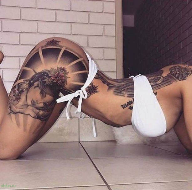 Сексуальные девушки с татуировками 