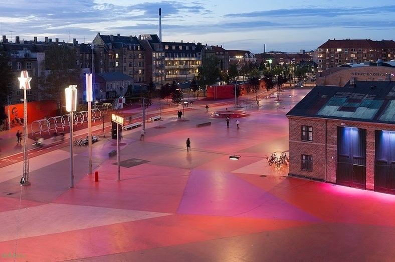 Superkilen – общественный парк в Копенгагене, где собраны сотни артефактов из 60 стран мира