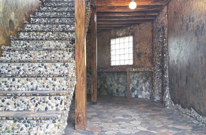 Художница из Миннеаполиса потратила 35 лет, чтобы превратить свой дом в настоящий шедевр