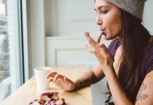 7 причин, почему жить одной — полезно для здоровья и души