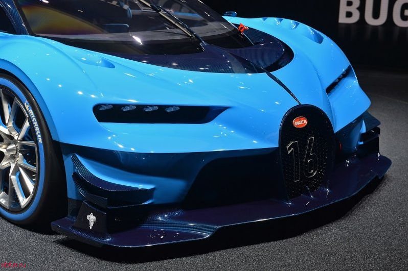 Франкфурт 2015: Bugatti представил концепт Vision Gran Turismo