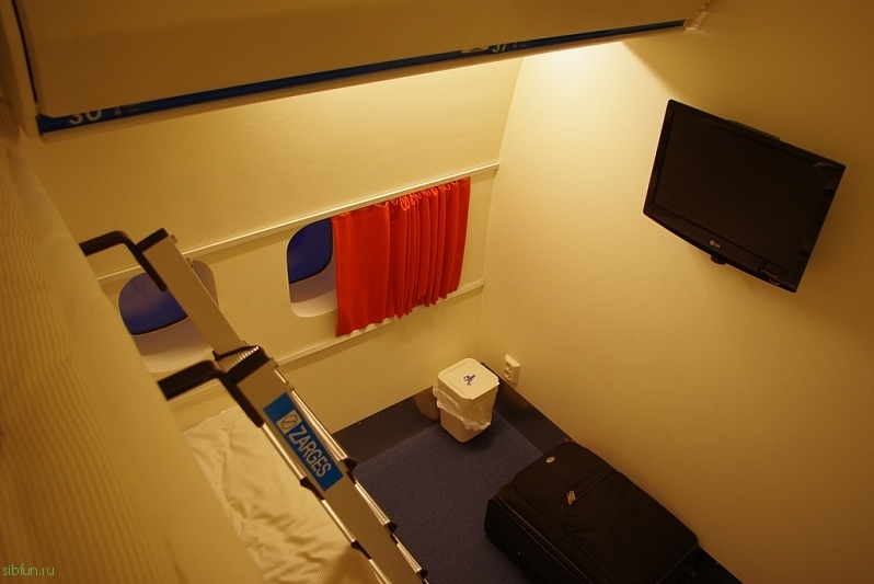 Отель-самолёт «Jumbo Hostel» в Швеции