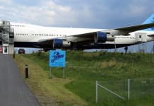 Отель-самолёт «Jumbo Hostel» в Швеции