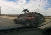 Машина из киноленты о зомби-апокалипсисе