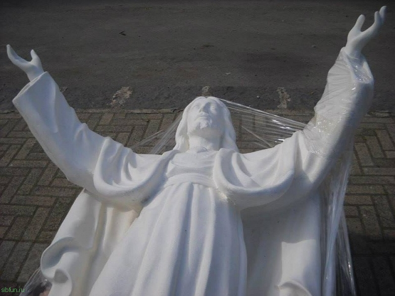 «Христос из бездны» у берегов Палермо