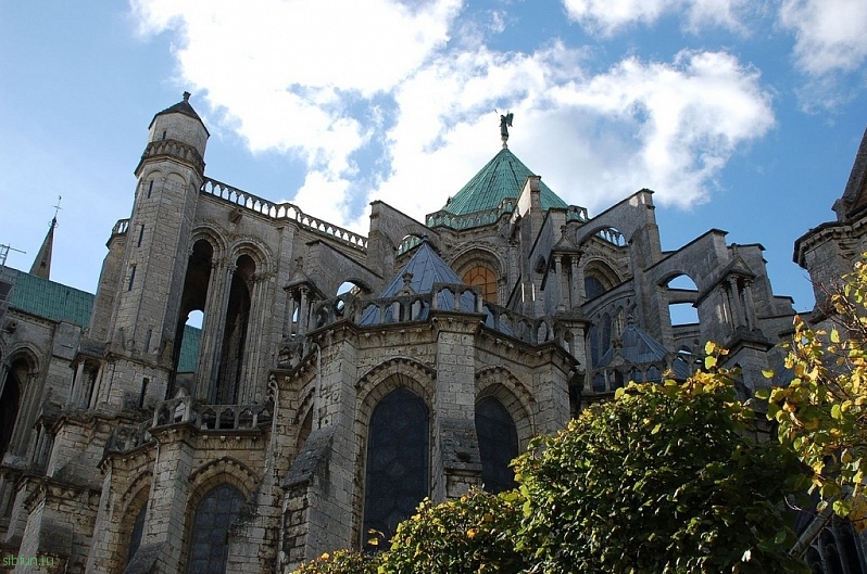 Шедевры готической архитектуры: Шартрский собор