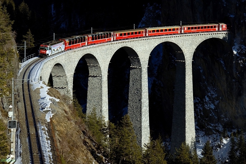 Необычные железные дороги мира: Ретийская железная дорога