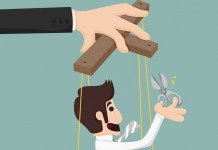 6 признаков, что ваш партнер манипулирует вами