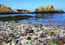 Cамые необычные пляжи: чёрный, красный и стеклянный