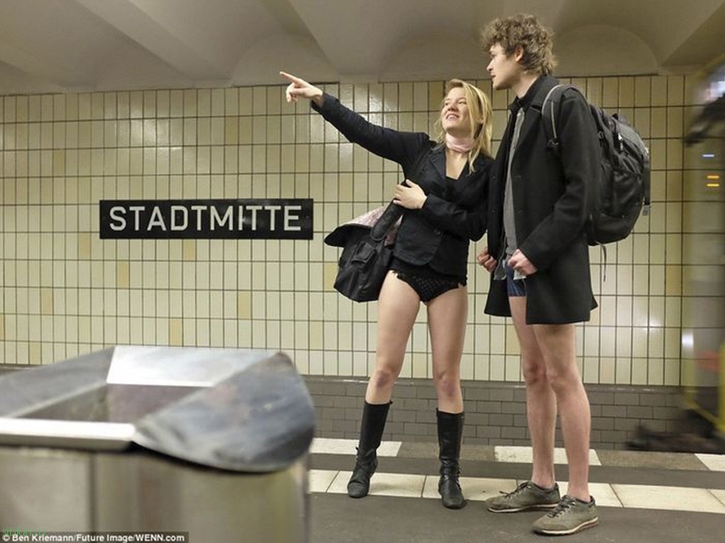 Поедешь на метро - останешься без штанов