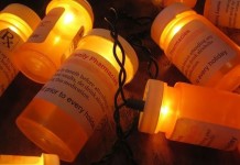 20 оригинальных новогодних украшений от врачей