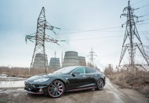 Tesla S Elizabeta от московской мастерской LARTE Design