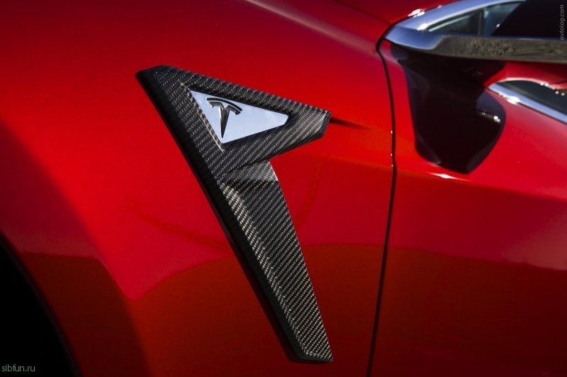 Tesla Model S от мастеров Voltes Design