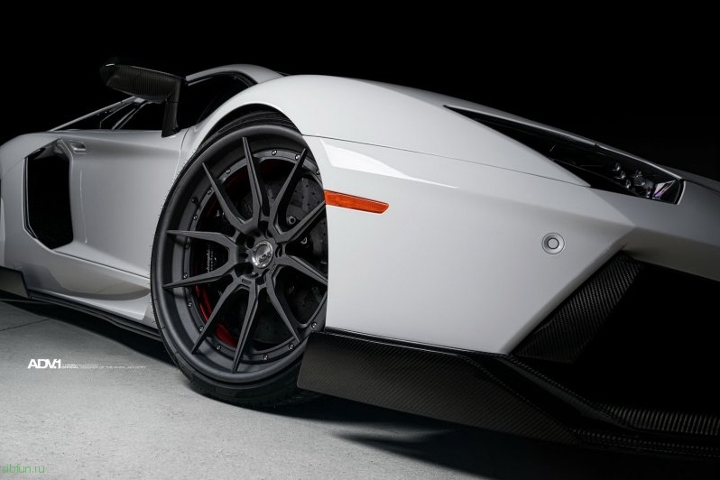 Классический тюнинг Lamborghini Aventador от 1016 Industries