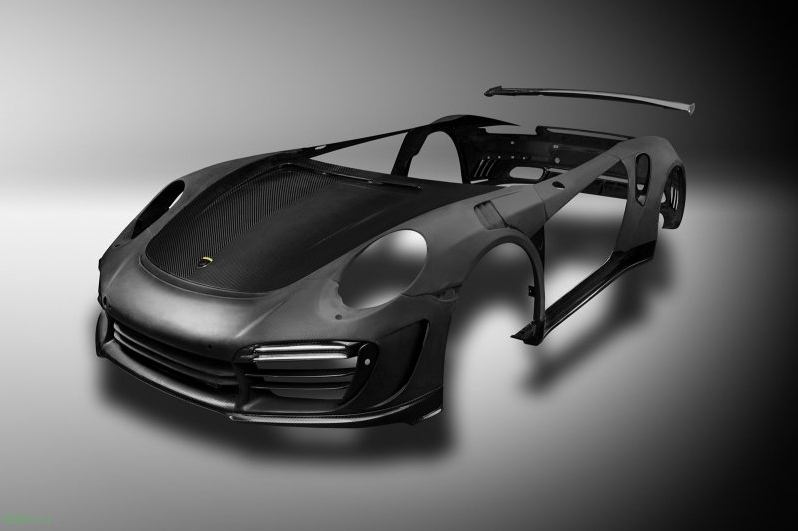 TopCar «переодели» Porsche 911 Turbo в карбон