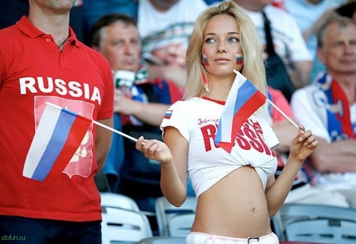 Самые красивые болельщицы российского футбола