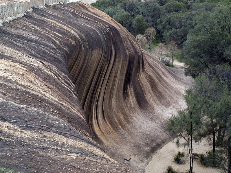 Уникальные каменные волны в Австралии и США