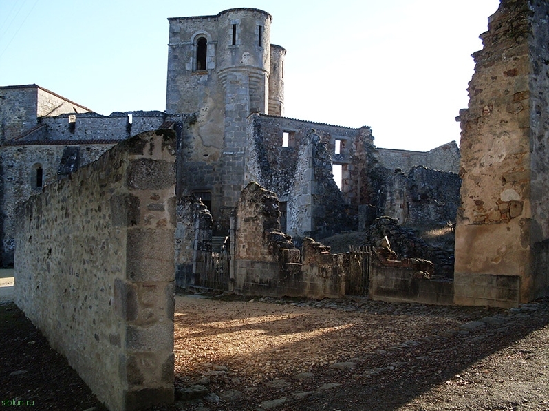 Орадур-сюр-Глан – французский мемориал, некогда бывший процветающей деревней