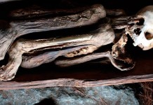 Устрашающие огненные мумии Кабаяна на Филиппинах