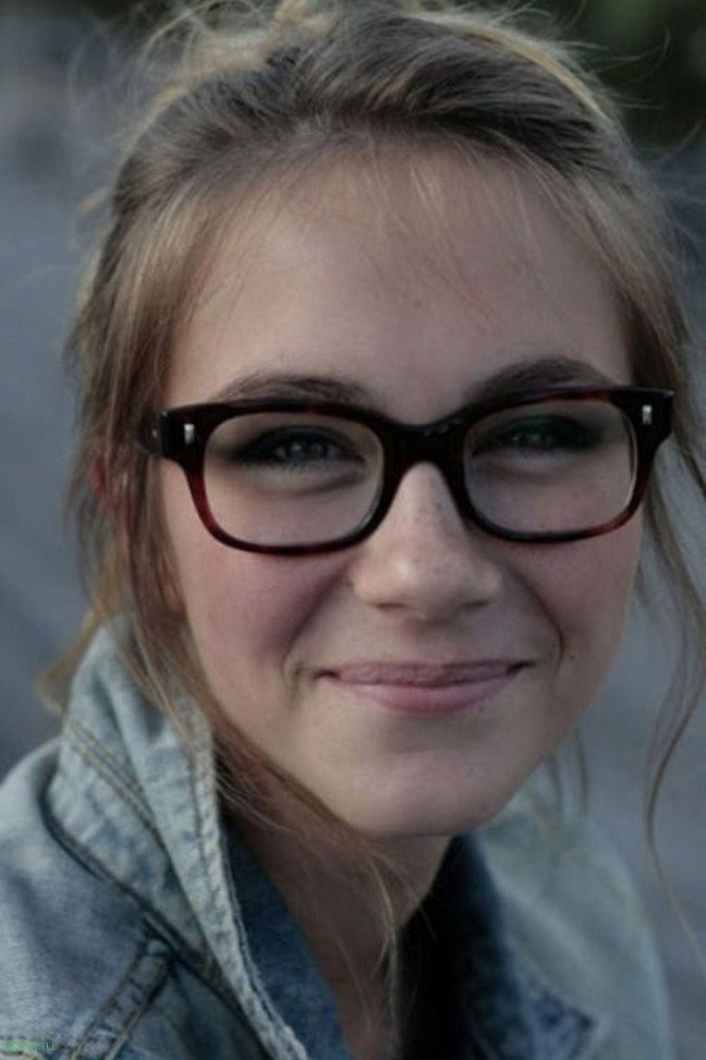 Симпатичные девушки в очках 