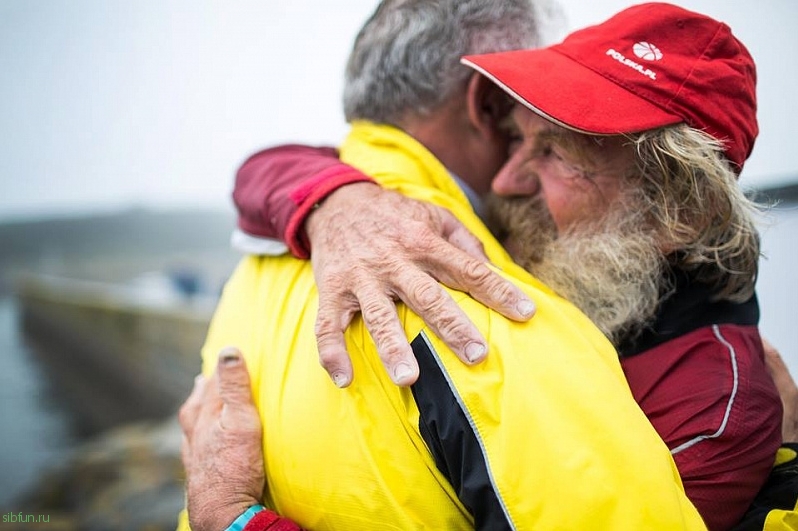 70-летний пенсионер из Польши пересек Атлантику на байдарке