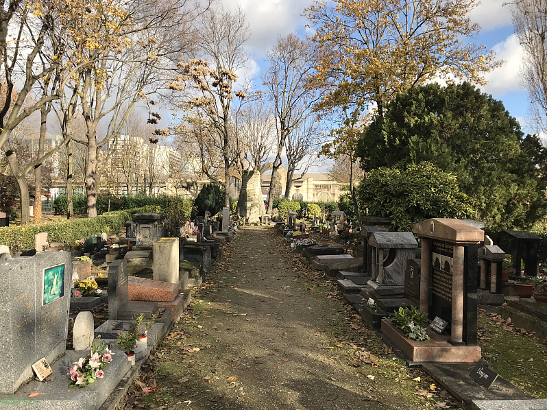 Кладбище домашних животных в Париже