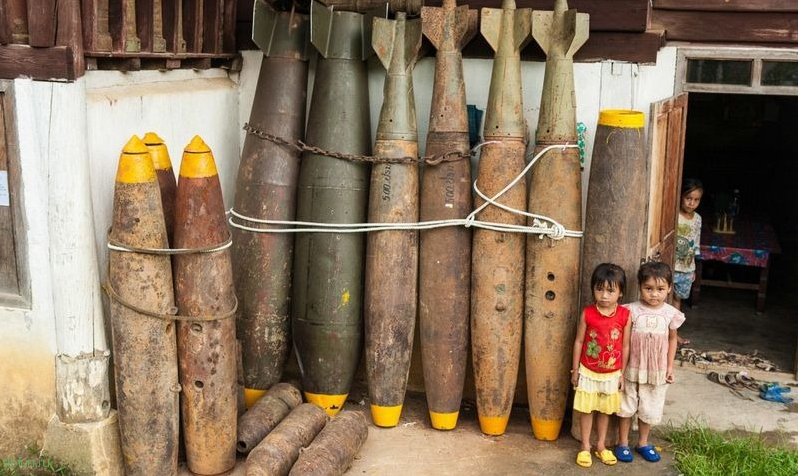 Неразорвавшиеся бомбы в Лаосских деревнях – пугающие отголоски войны во Вьетнаме