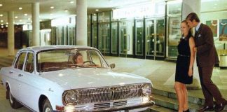 Старые «Волги» на оригинальной резине