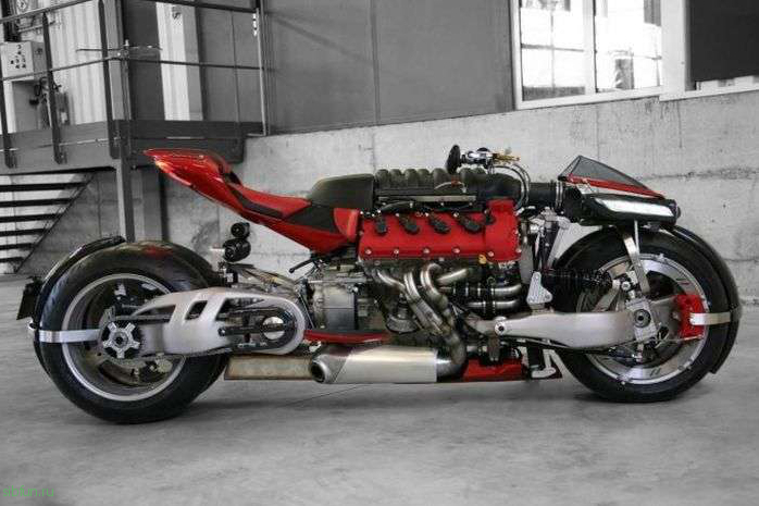 Сверхмощный мотоцикл Lazareth LM487