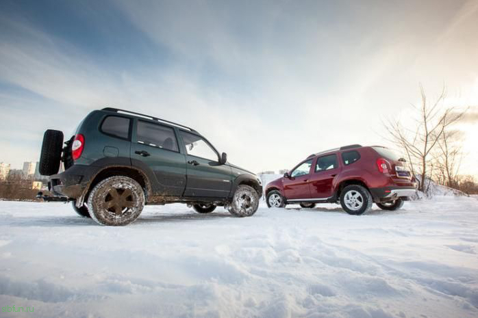 Renault Duster vs Chevrolet Niva