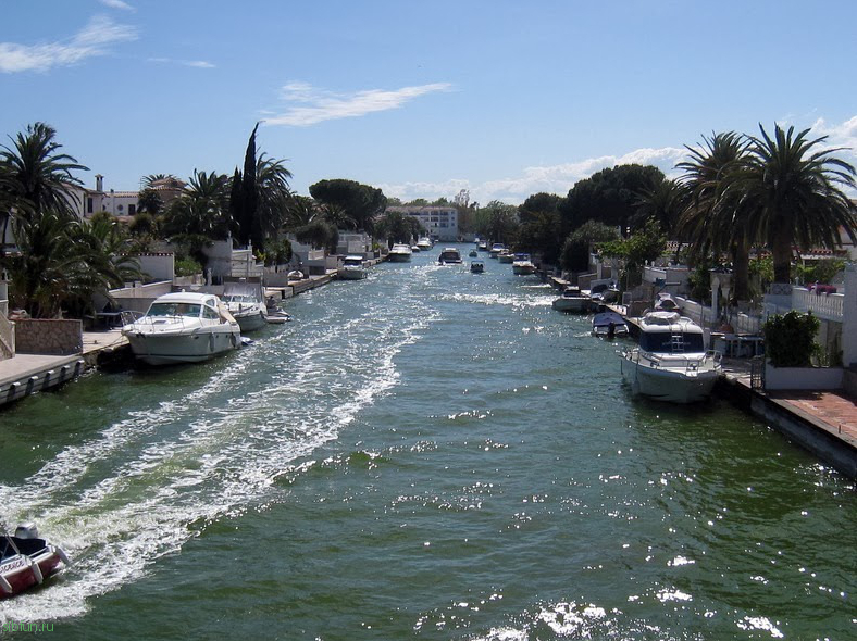Эмпуриабрава – испанская Венеция на побережье Жироны