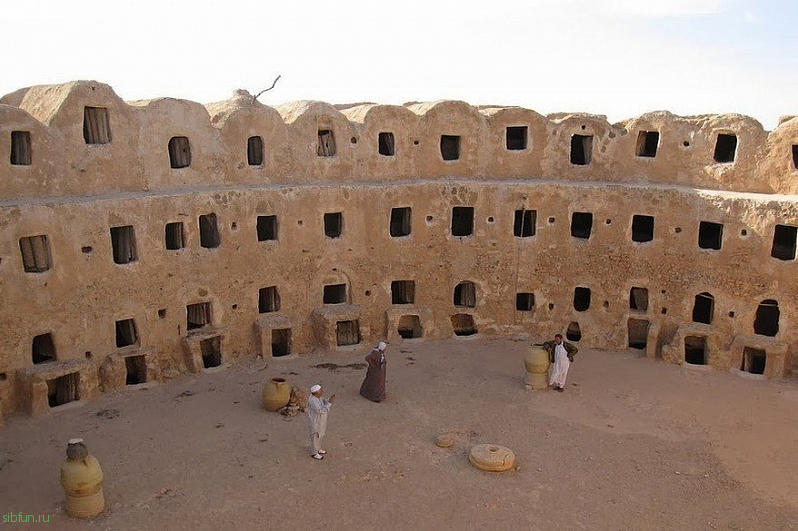 Каср Аль Хадж – древняя камера хранения для берберов в Ливии