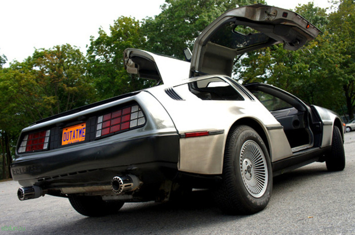 Любопытные факты об автомобиле DeLorean из фильма «Назад в будущее»