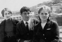 Стюардессы, которые спасли пассажиров ценой своей жизни