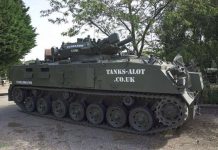 «Танк-лимузин» из двух БТР