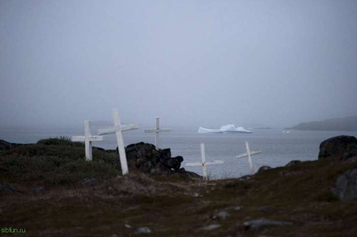 В Исландии прошли похороны исчезнувшего ледника