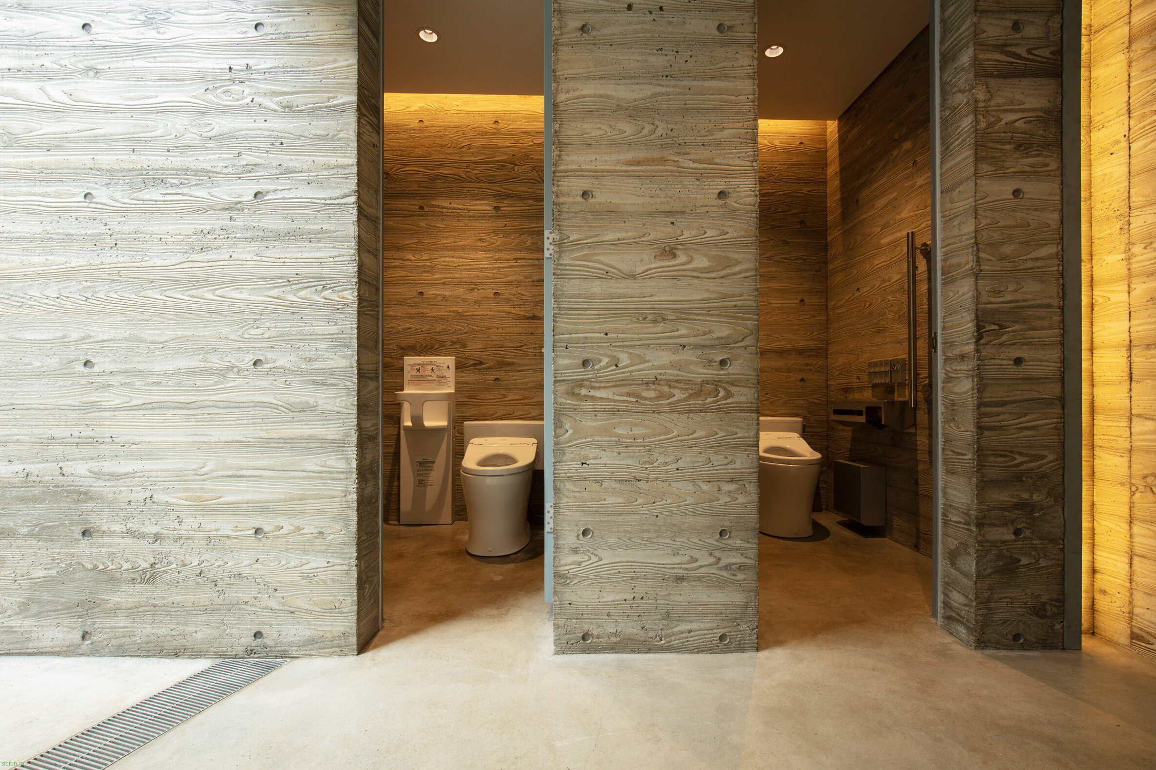 Японская новинка: туалеты-лабиринты в Токио