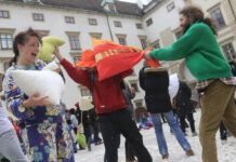 Необычные бои со всего мира