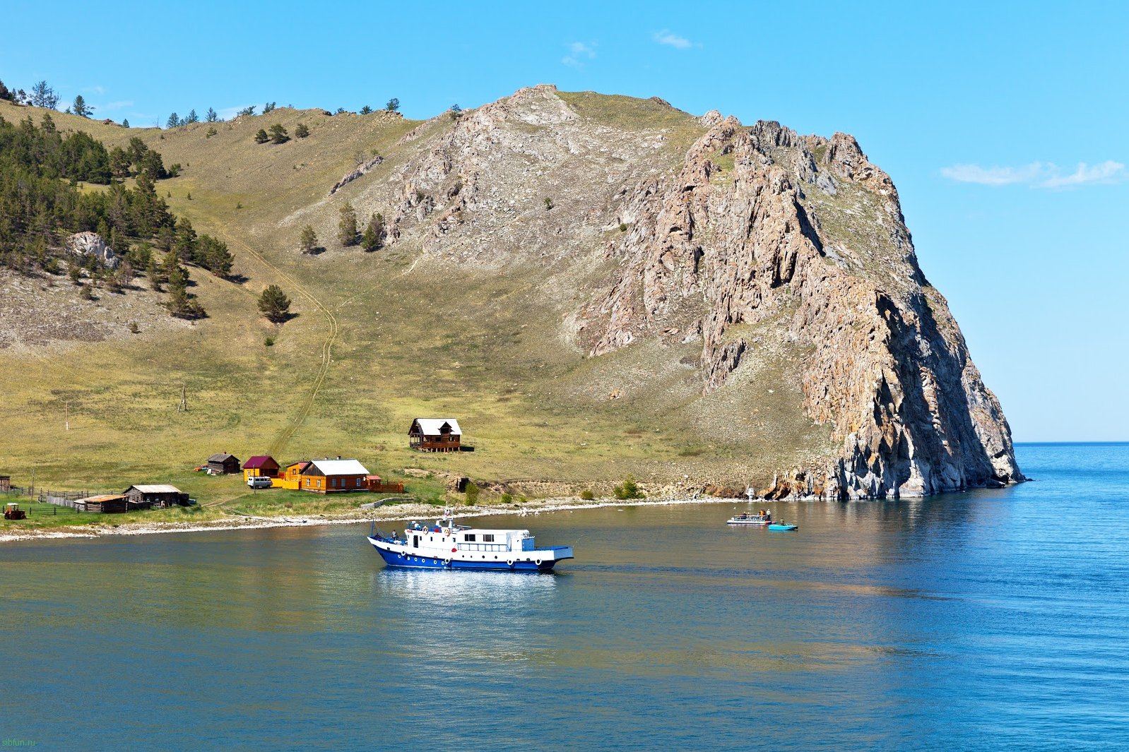 Рыбалка на Байкале — где, когда, что ловят? Советы и запреты