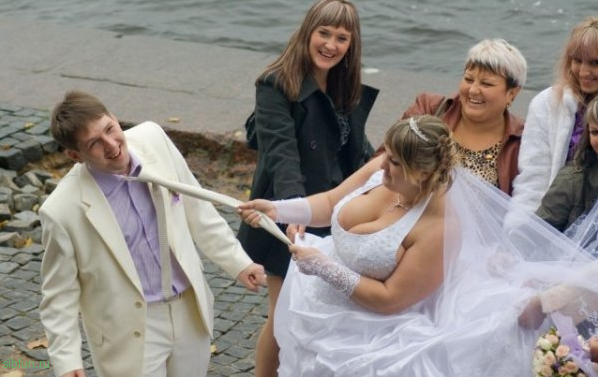 Забавные и курьезные фото со свадеб