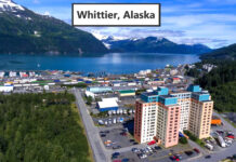Необычные города мира — Уиттиер (Whittier), город на Аляске, где все жители друг другу соседи