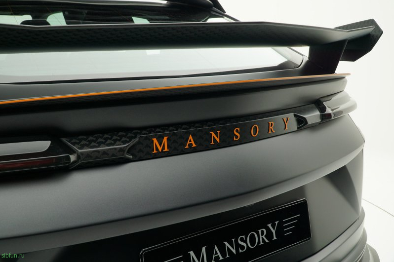 Lamborghini Urus в радикальном тюнинге от Mansory