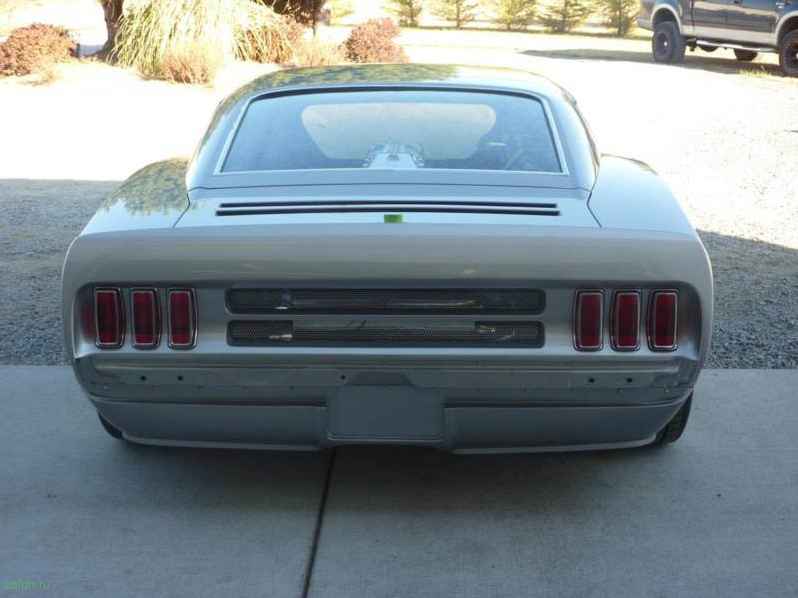 Единственный в своем роде гибрид Ford Mustang и GT40 от Terry Lipscomb