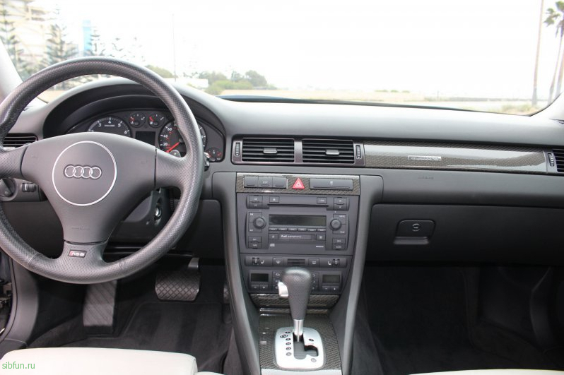 Audi RS6 2003-го года в модификации мастерской MTM