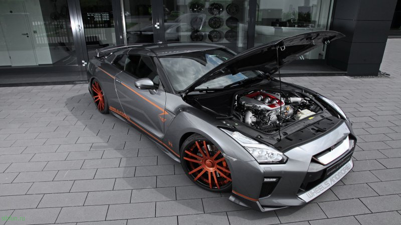 730-сильный Nissan GT-R CrankZilla от Wheelsandmore