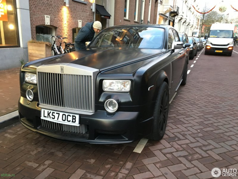 Редкий Rolls-Royce Phantom в исполнении Mansory